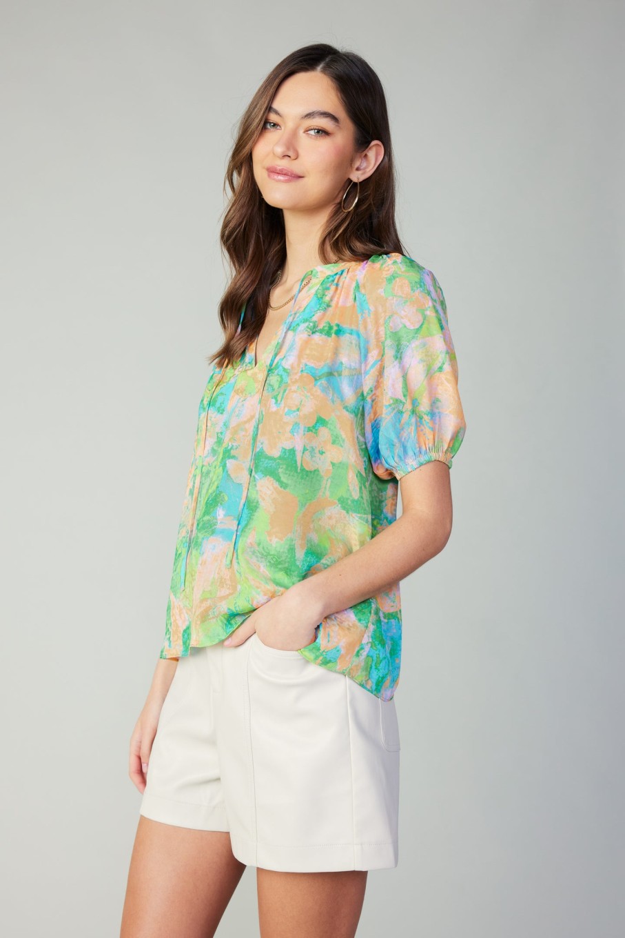 CURRENT AIR Abstract Split Neck Blouse Short Sleeve Tops