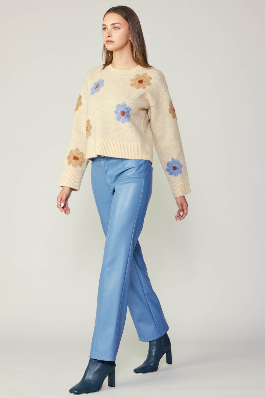 CURRENT AIR Daisy Embroidered Sweater Knitwear