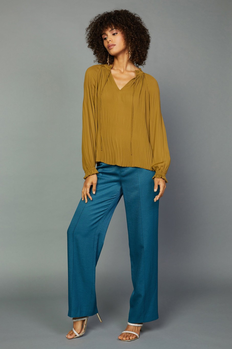 CURRENT AIR Charlotte Pleated Blouse Long Sleeve Tops