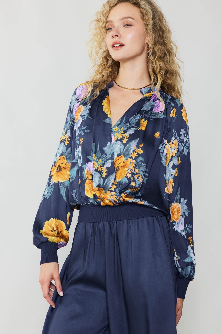 CURRENT AIR Floral Motif Surplice Blouse Sets