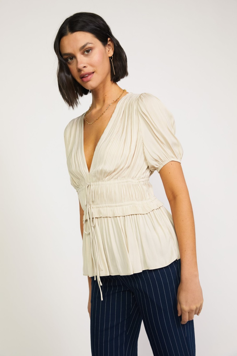 CURRENT AIR Delilah Pleated Top Short Sleeve Tops