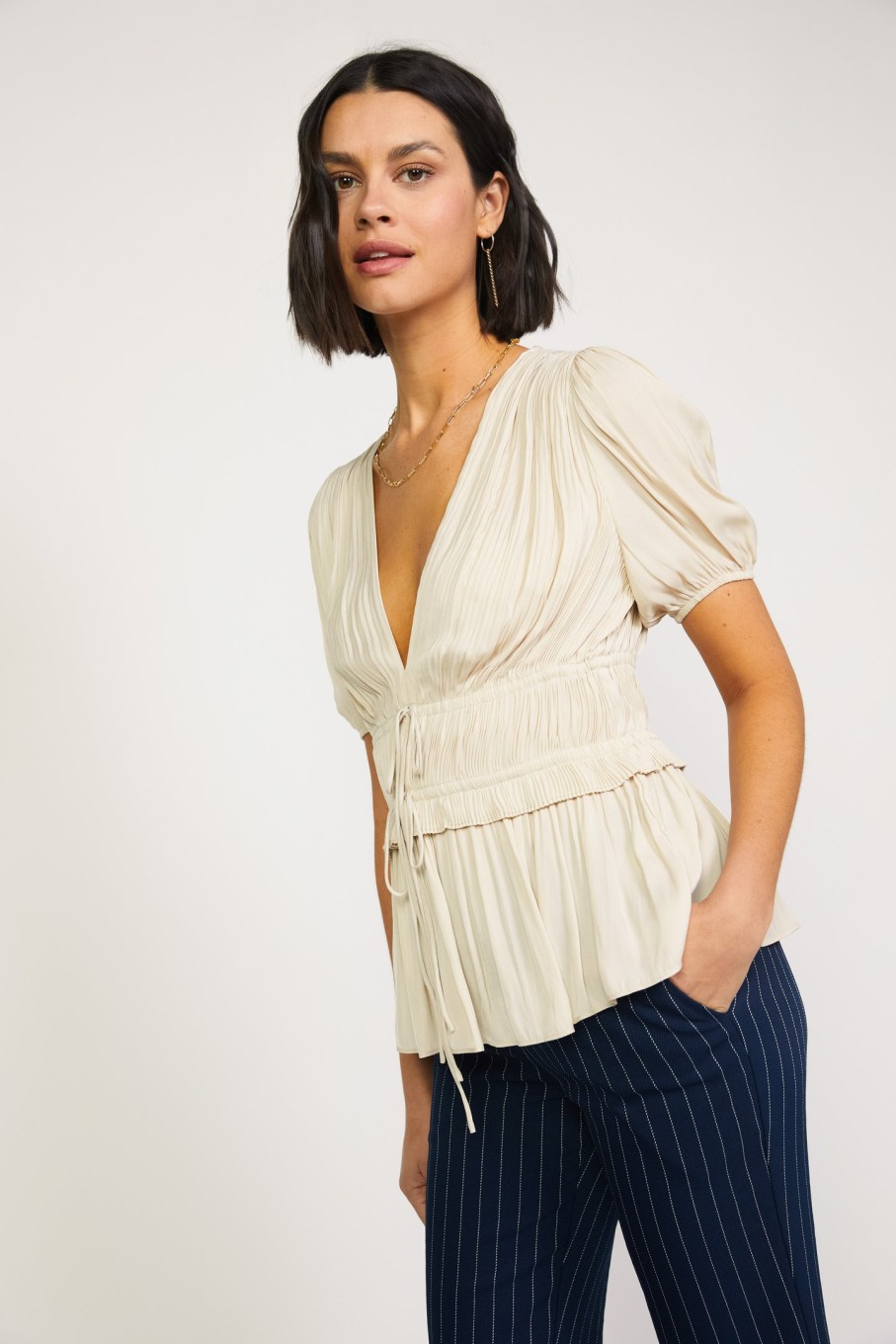 CURRENT AIR Delilah Pleated Top Short Sleeve Tops
