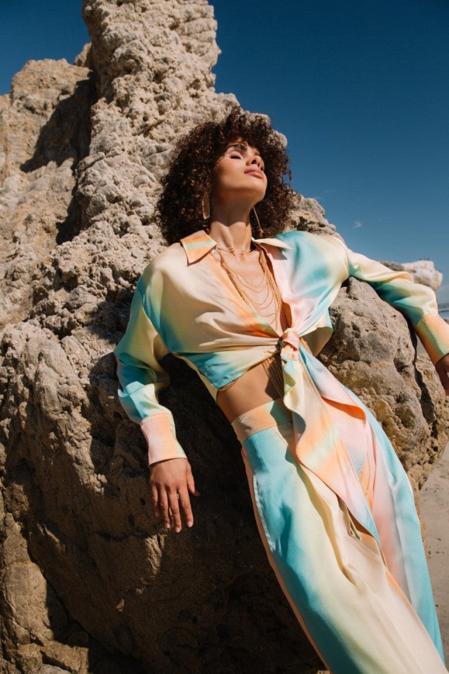 CURRENT AIR Prismatic Gradient Front Tie Shirt Long Sleeve Tops
