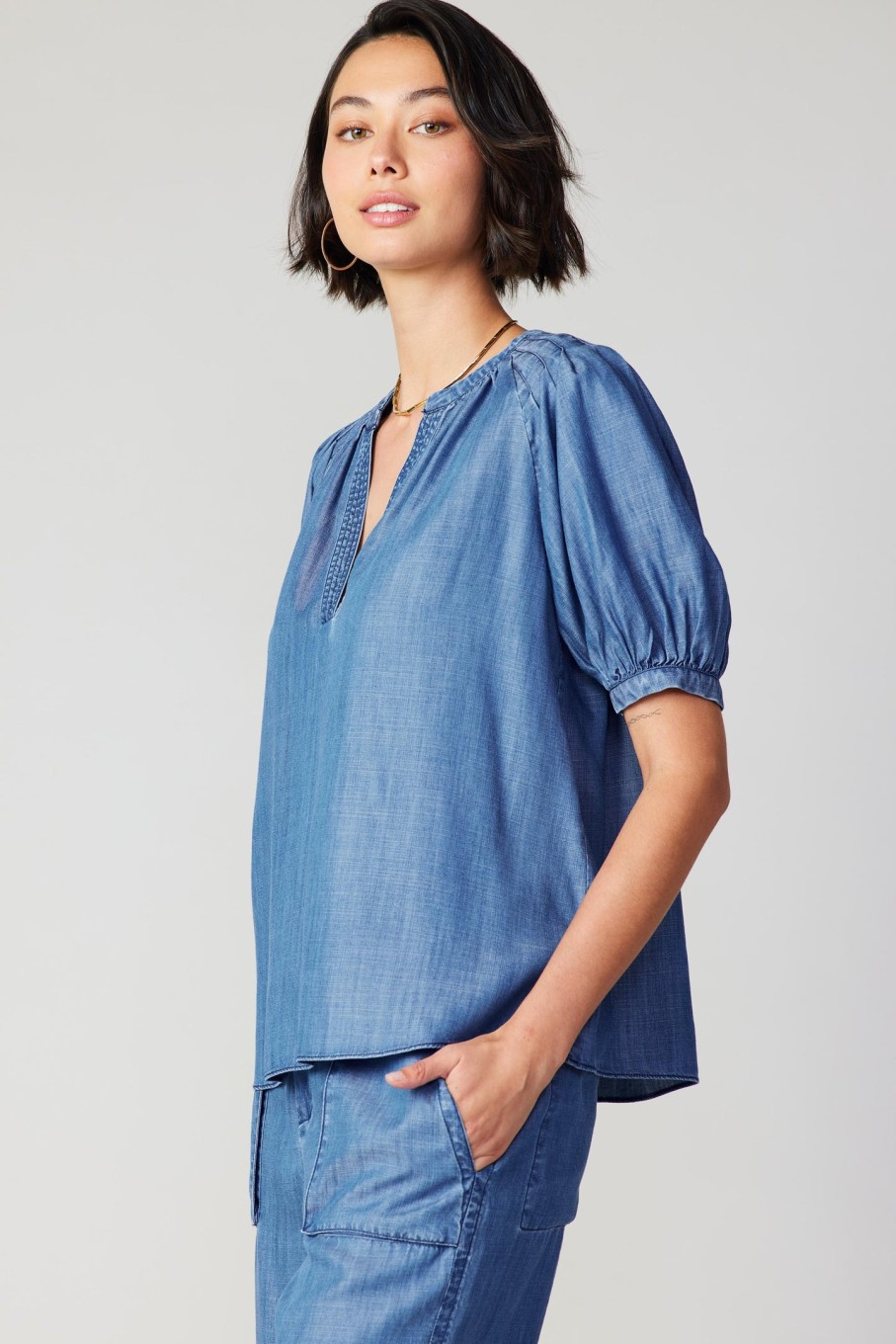 CURRENT AIR V Neck Chambray Top Blouses