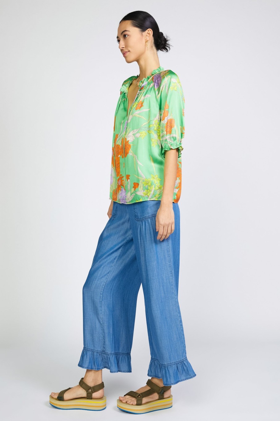 CURRENT AIR Floral Split Neck Blouse Short Sleeve Tops