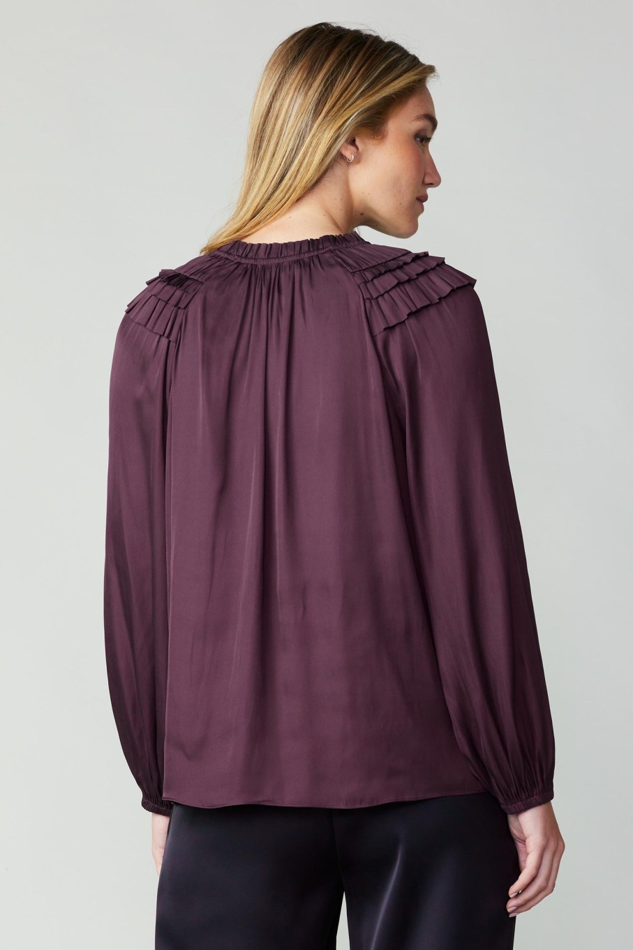 CURRENT AIR Smocked Shoulder Blouse Long Sleeve Tops