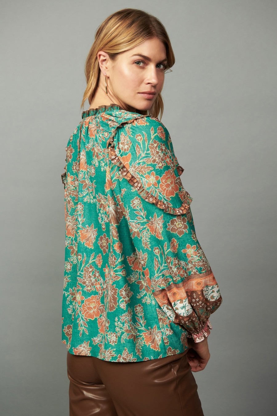 CURRENT AIR Border Ruffled Floral Blouse Blouses