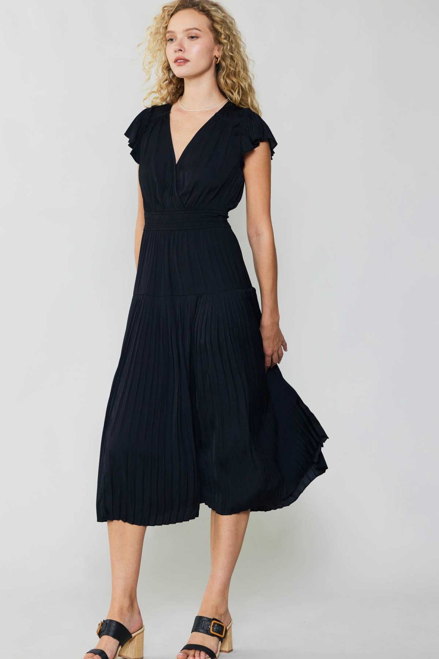 CURRENT AIR Sophia Flutter Sleeve Midi Dress Midi Dresses