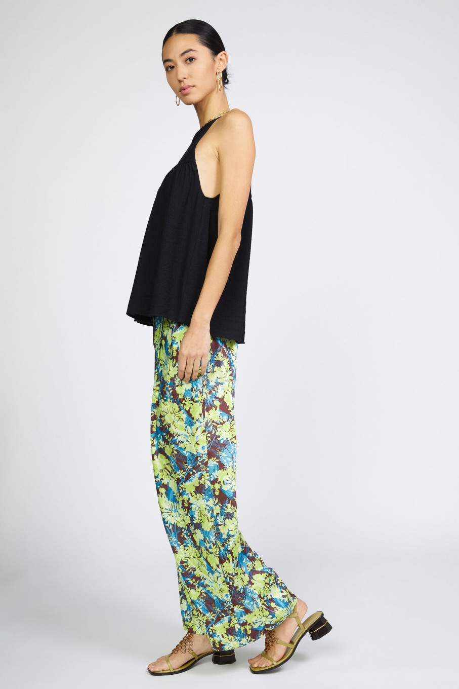 CURRENT AIR Crotchet Yoke Top Sleeveless Tops