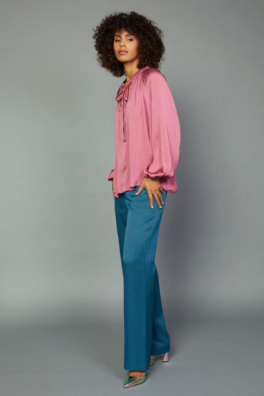 CURRENT AIR Gathered Bow Tie Blouse Long Sleeve Tops
