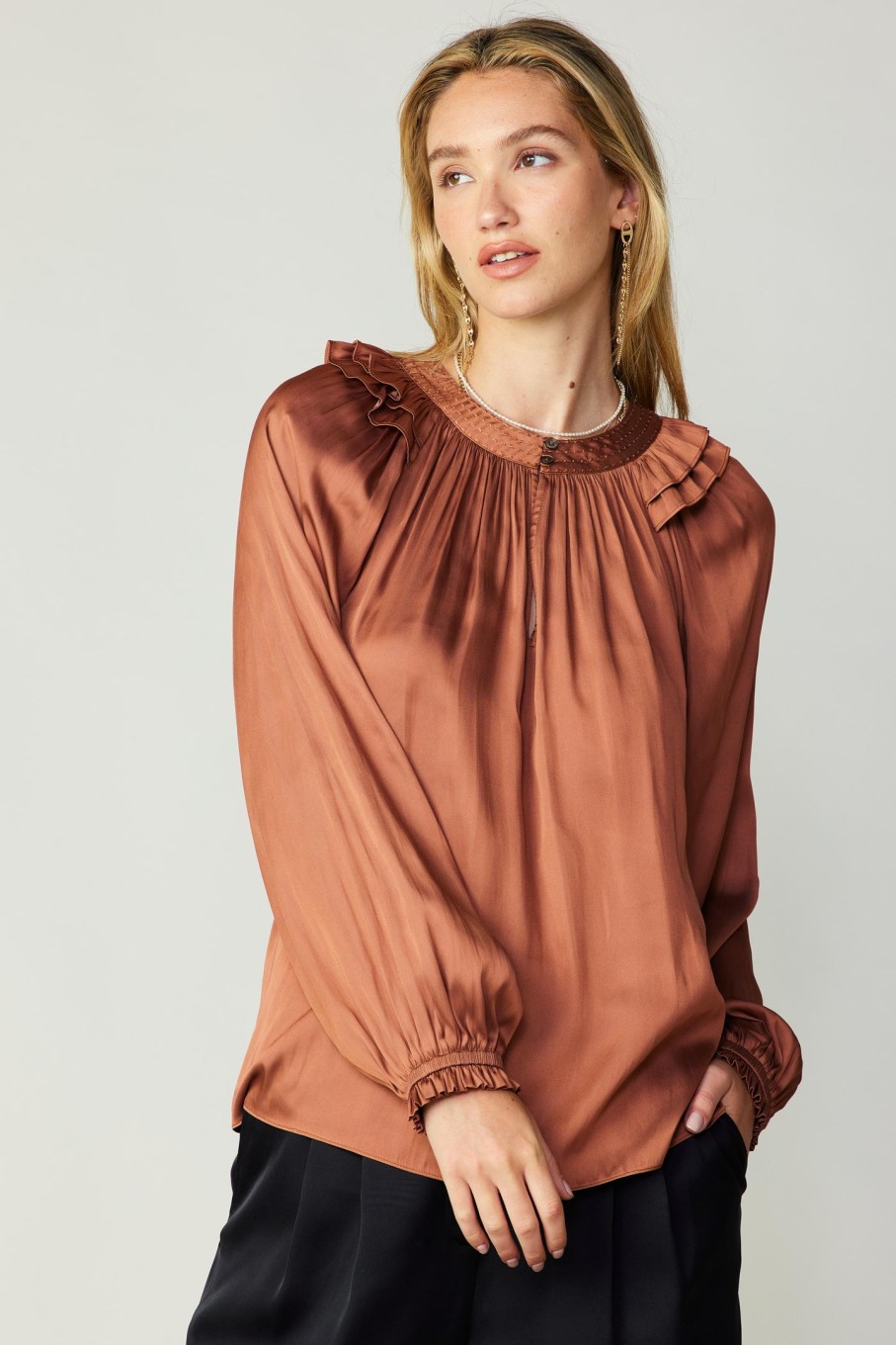 CURRENT AIR Ruffled Crewneck Blouse Long Sleeve Tops