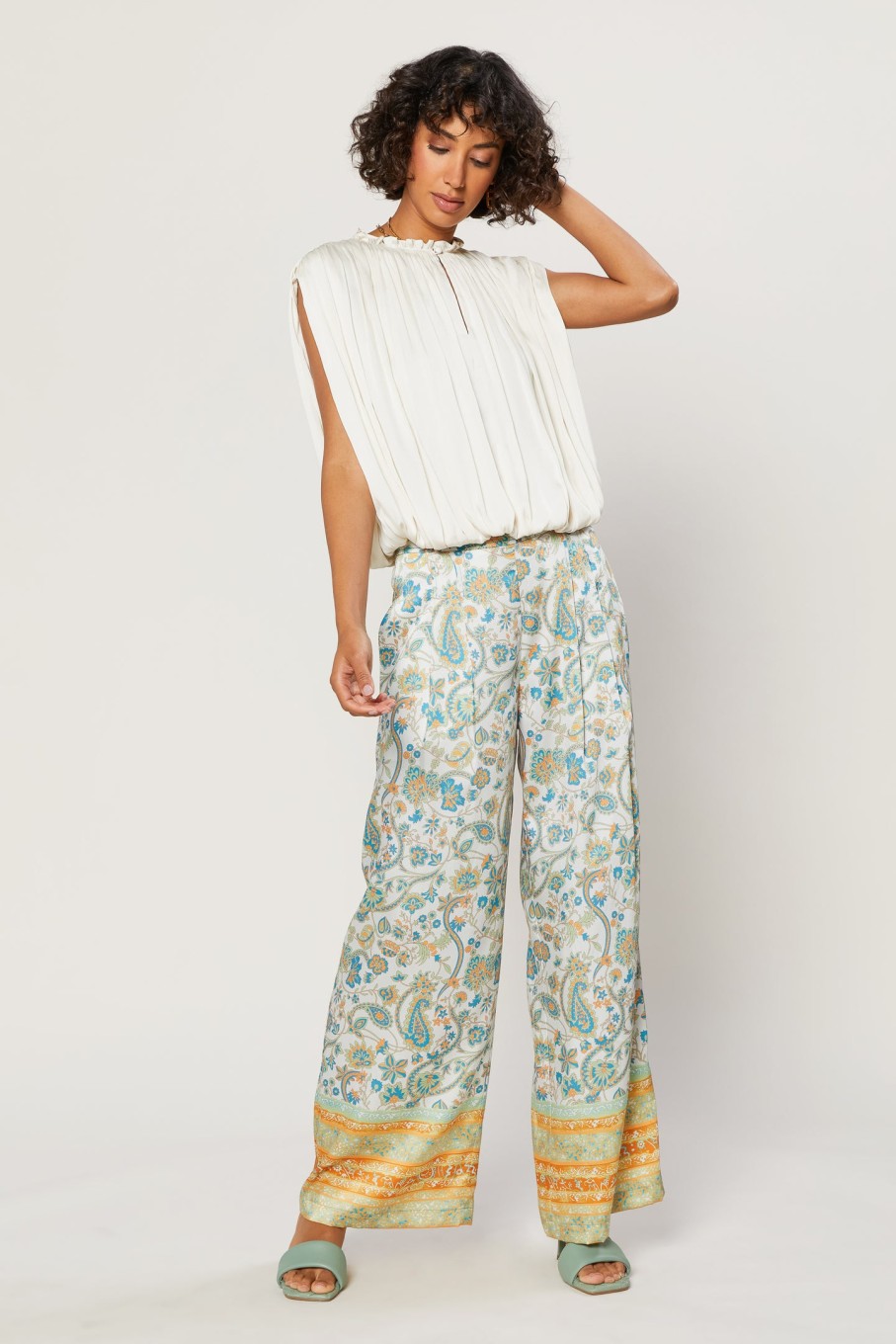 CURRENT AIR Sleeveless Shirred Top Blouses