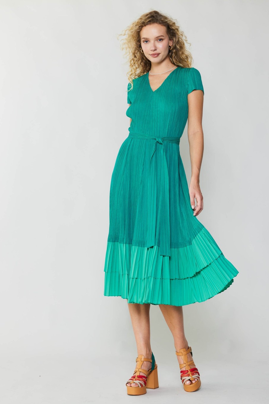 CURRENT AIR Pleated Colorblock Midi Dress Midi Dresses
