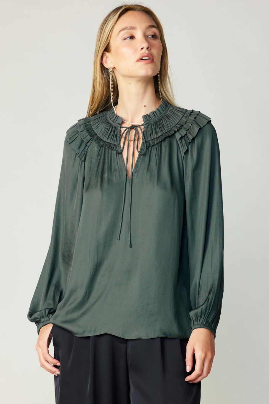 CURRENT AIR Smocked Shoulder Blouse Long Sleeve Tops