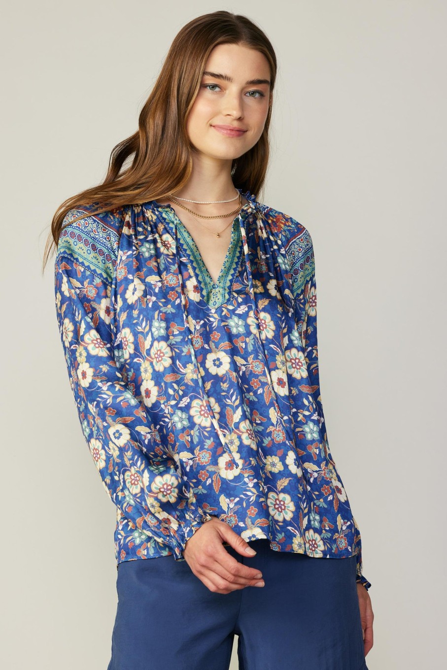 CURRENT AIR Floral Border Print Blouse Long Sleeve Tops