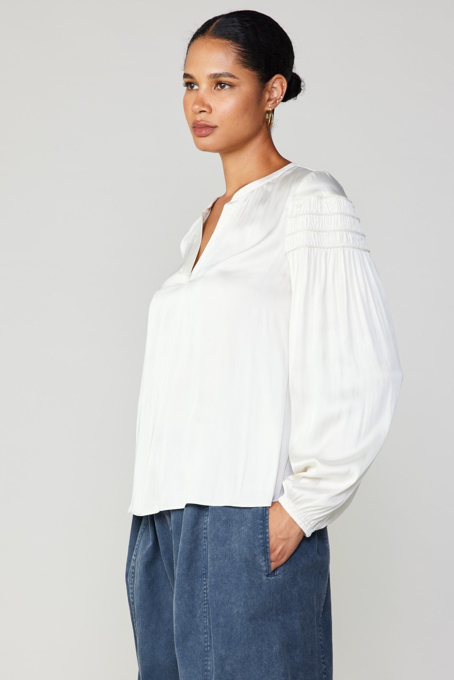 CURRENT AIR Smocked Sleeve Blouse Long Sleeve Tops