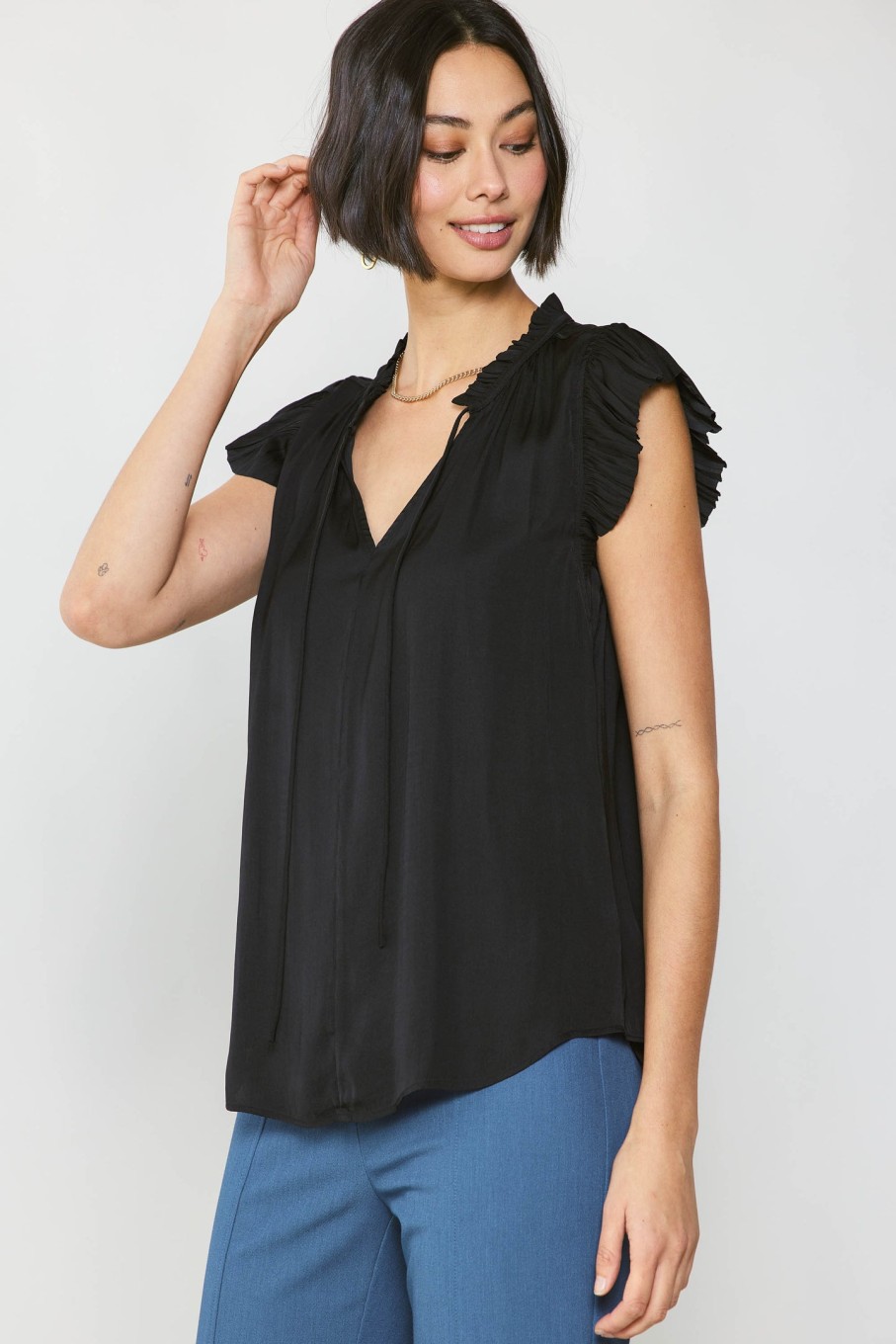 CURRENT AIR Margot Pleated Sleeve Blouse Sleeveless Tops