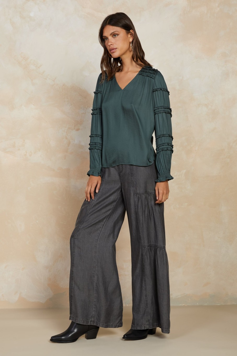 CURRENT AIR Ruffled V Neck Blouse Blouses
