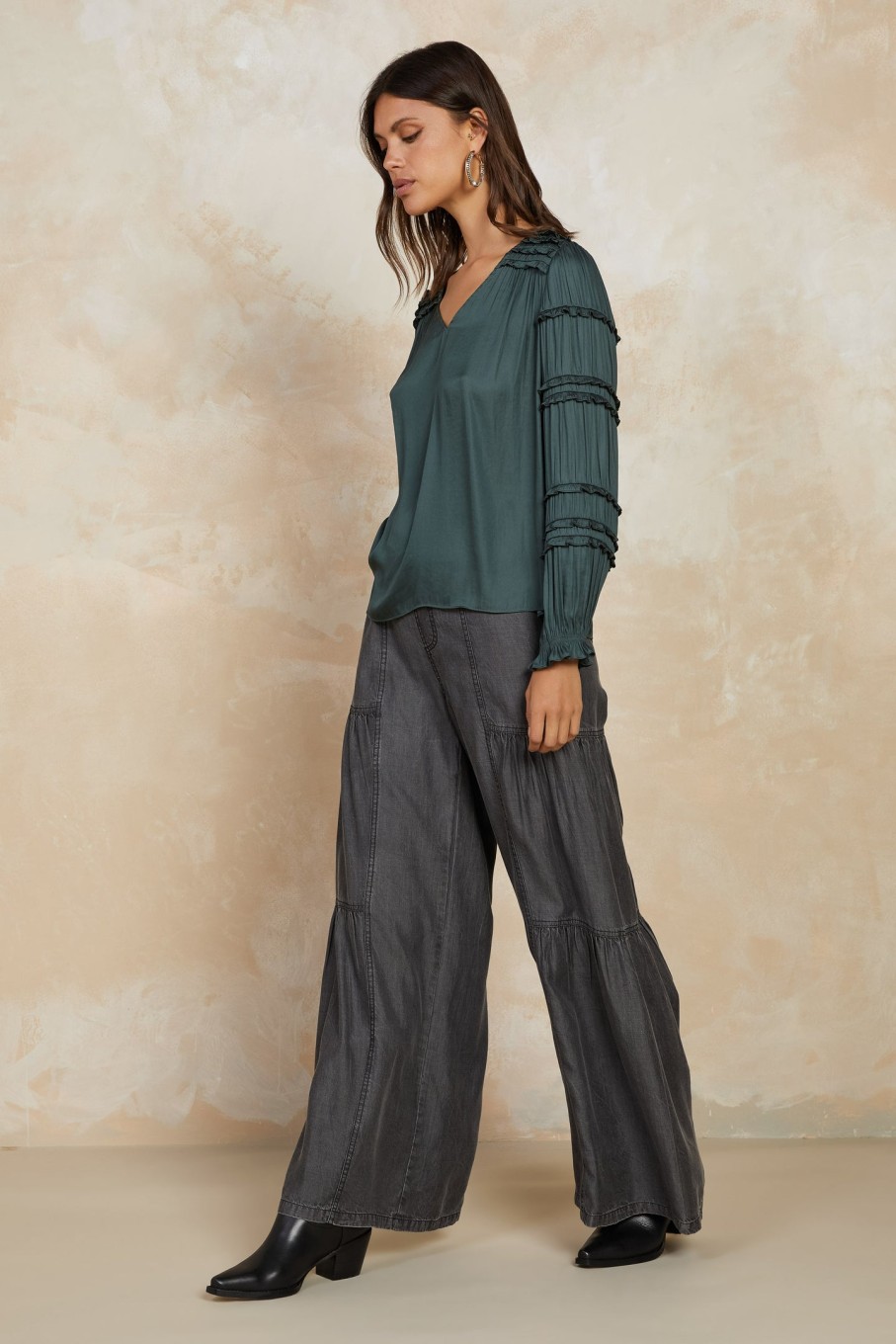 CURRENT AIR Ruffled V Neck Blouse Blouses