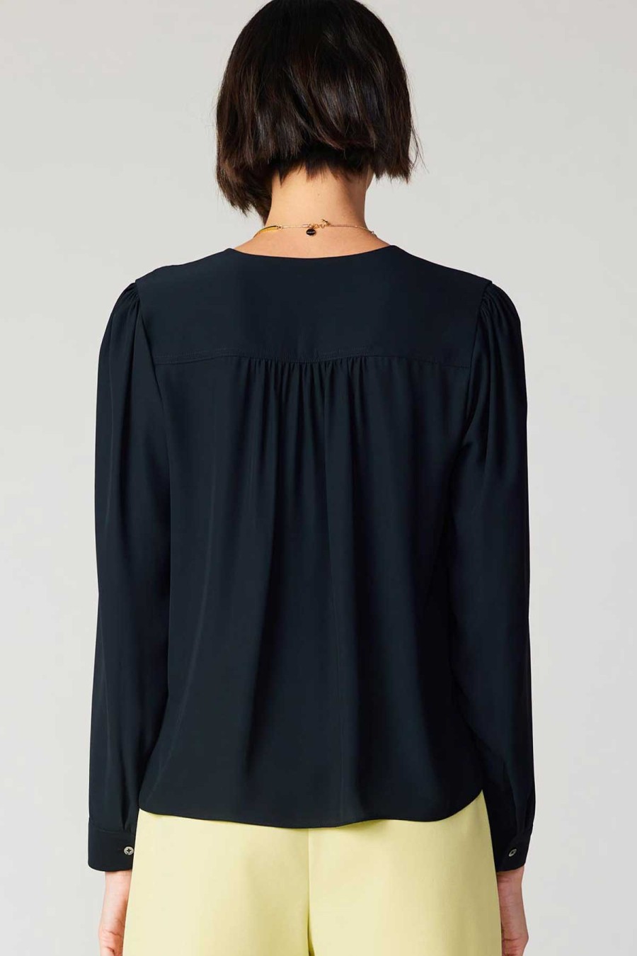 CURRENT AIR Pleat Detail Buttondown Shirt Blouses