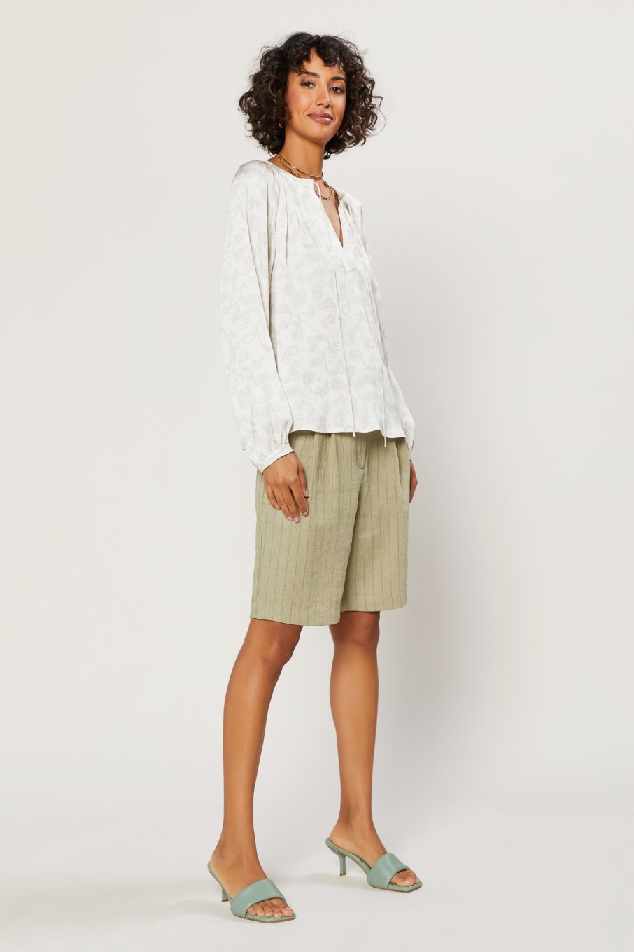 CURRENT AIR Paisley Split Neck Top Blouses