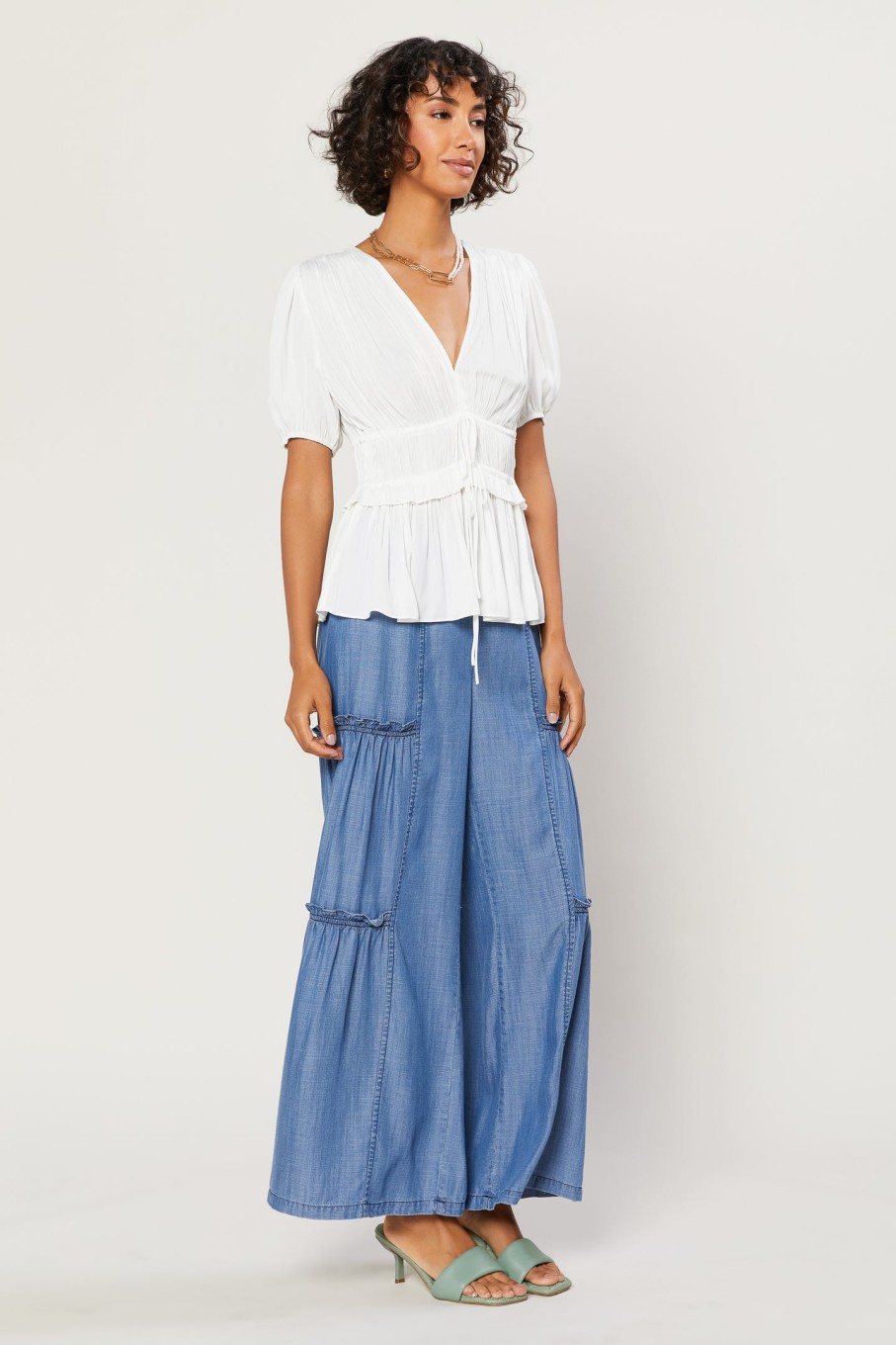 CURRENT AIR Delilah Pleated Top Short Sleeve Tops