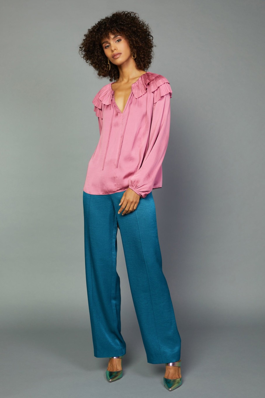 CURRENT AIR Pleated Tiered Blouse Long Sleeve Tops
