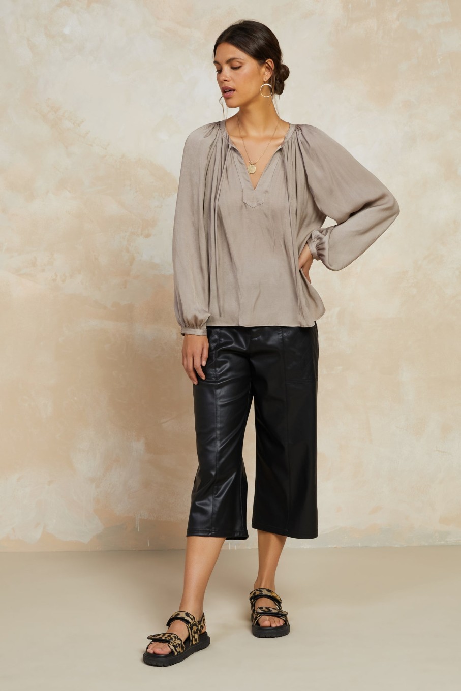 CURRENT AIR Split Neck Long Sleeve Top Long Sleeve Tops