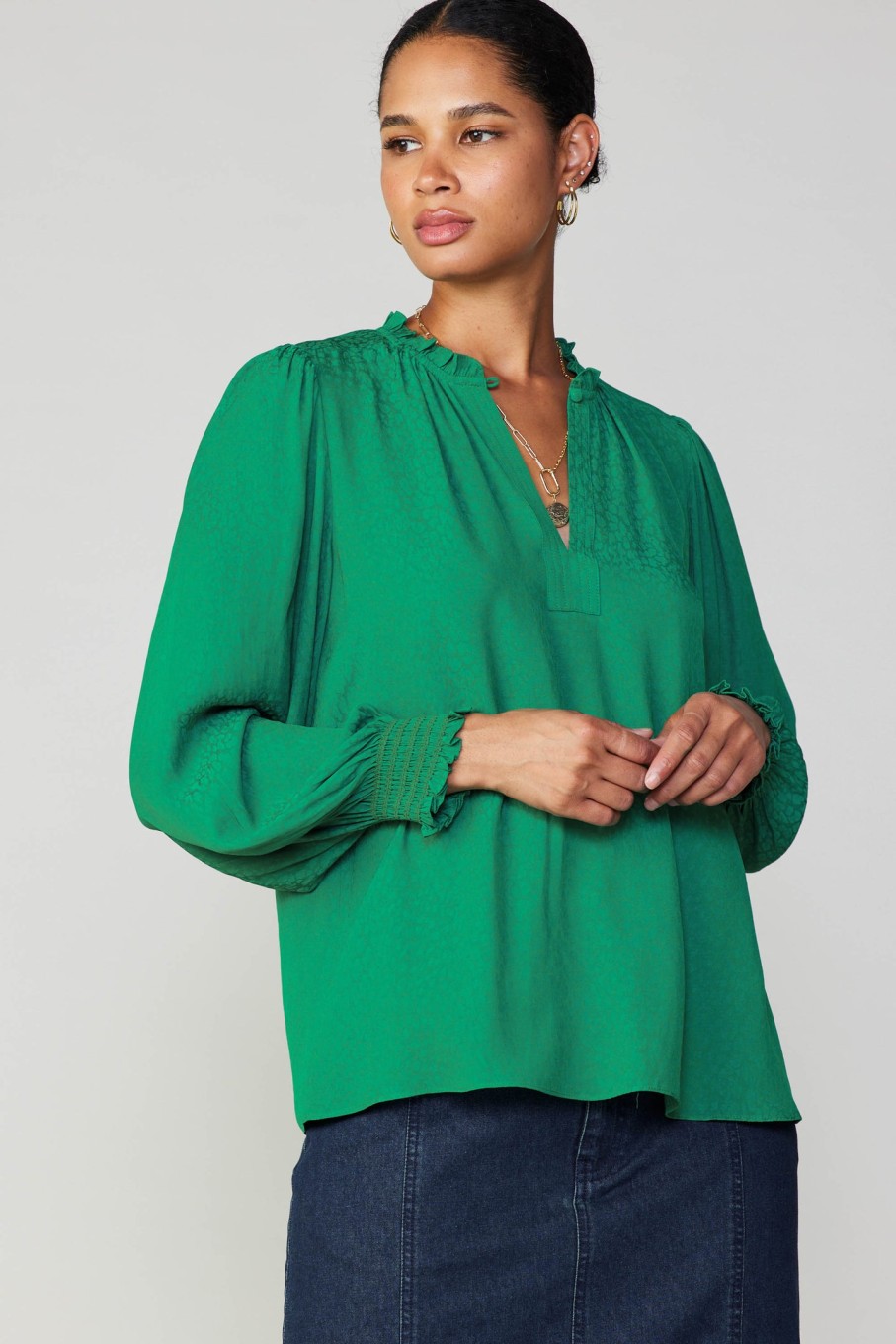 CURRENT AIR Jacquard Ruffled Neck Blouse Long Sleeve Tops